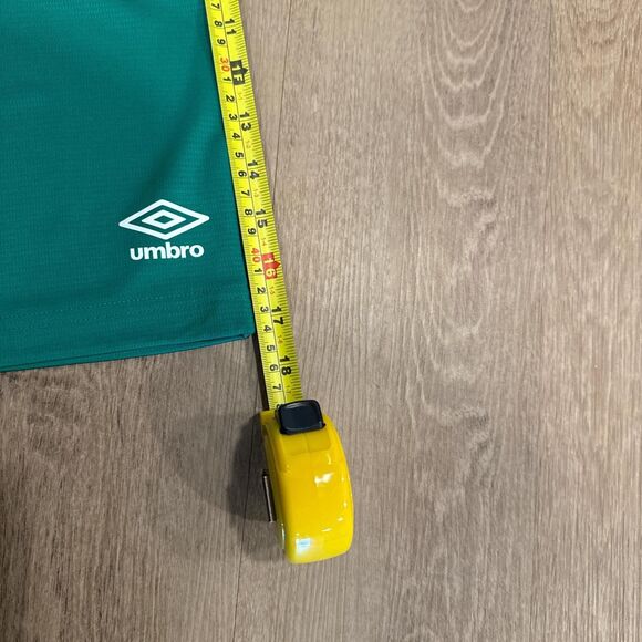 Umbro basketball shorts Size XS NWOT - Picture 3 of 5